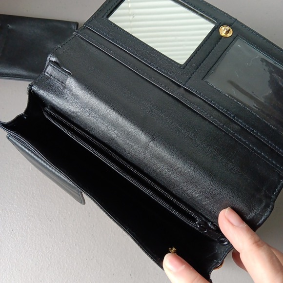 BUXTON BUXHYDE WOMEN'S BLACK WALLET Organizer NEW OLD STOCK Checkbook Key Chain - Picture 8 of 9